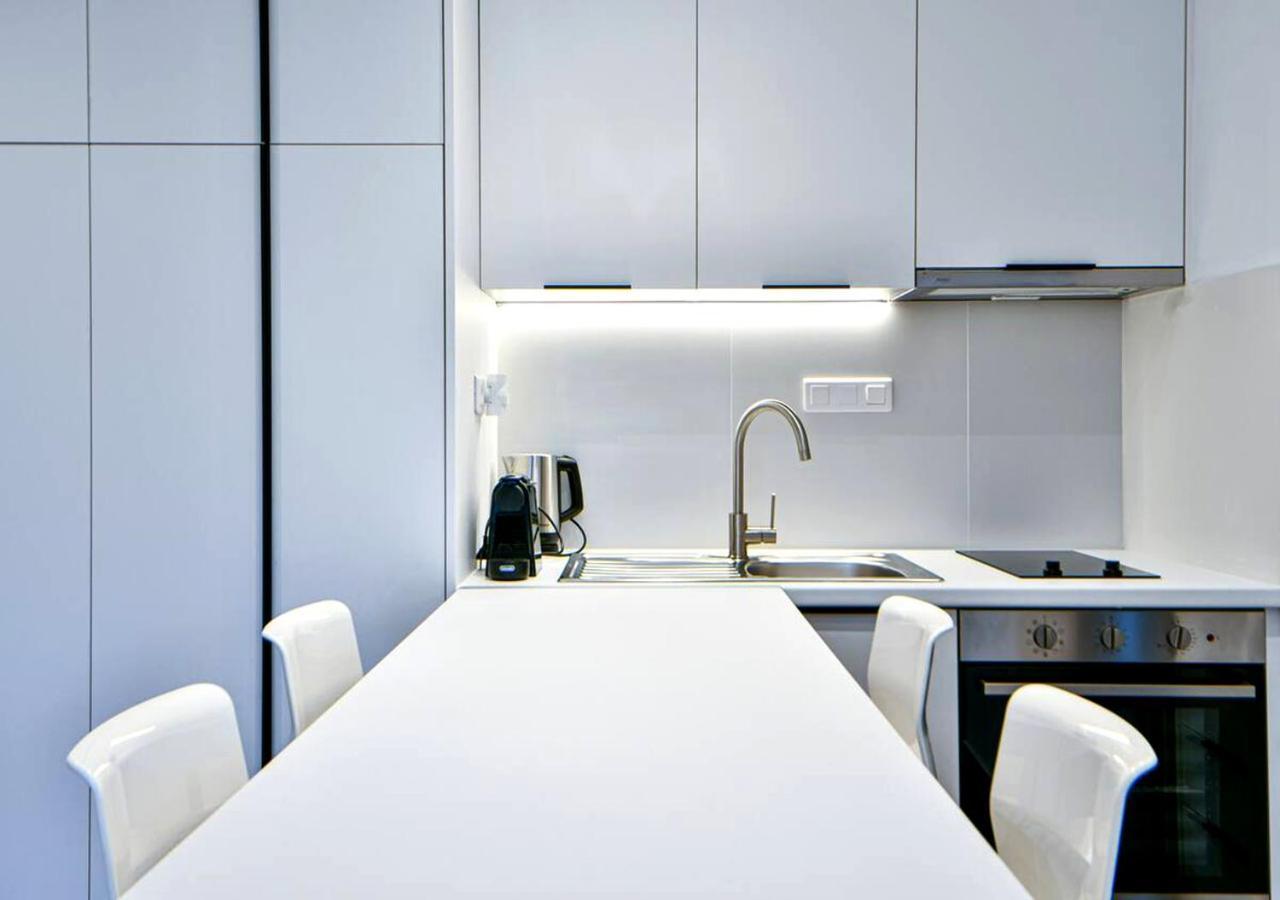 Boutique40 Luxury Apartment Атина Екстериор снимка