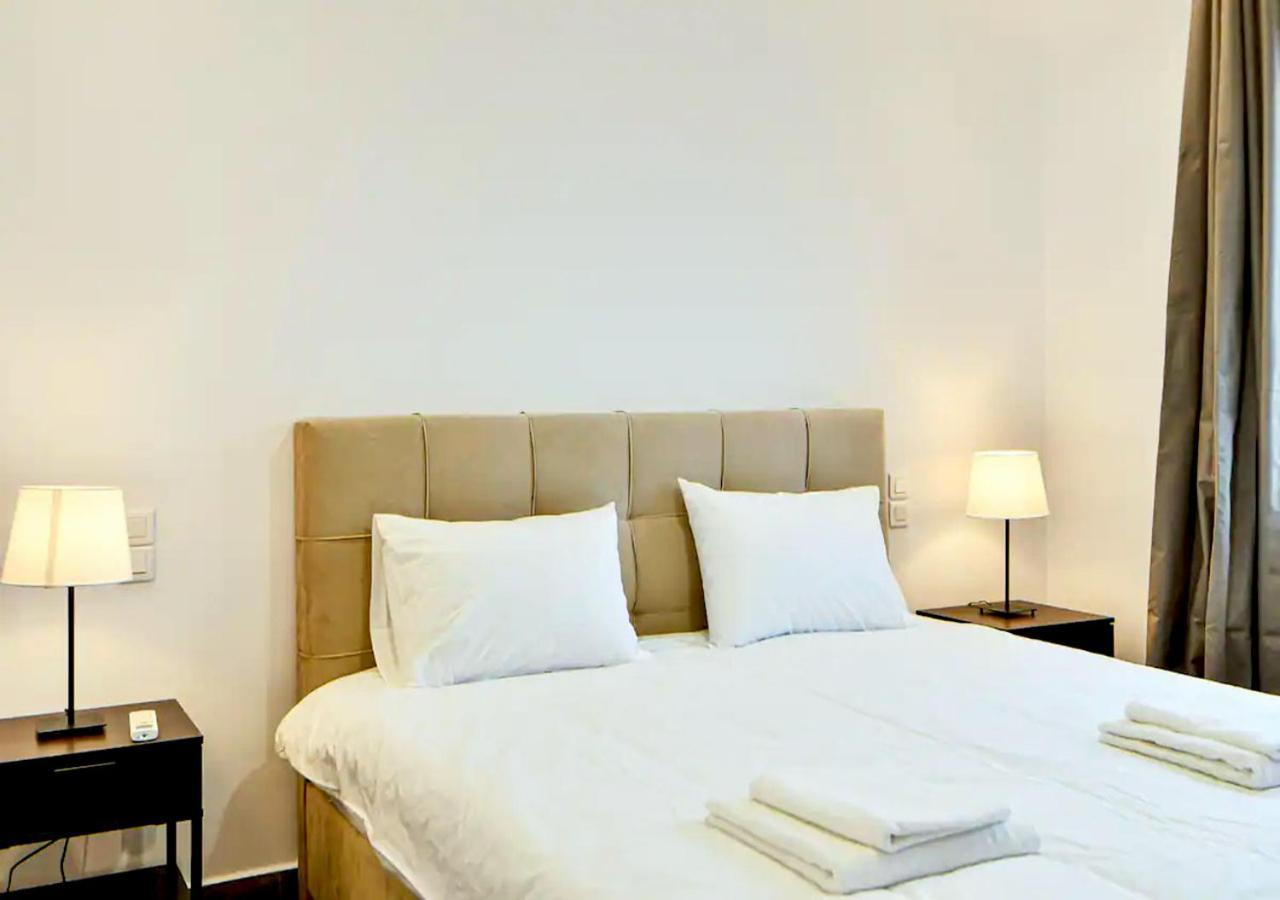 Boutique40 Luxury Apartment Атина Екстериор снимка